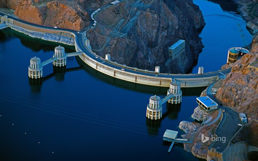 Hoover Dam on the border between Arizona and Nevada