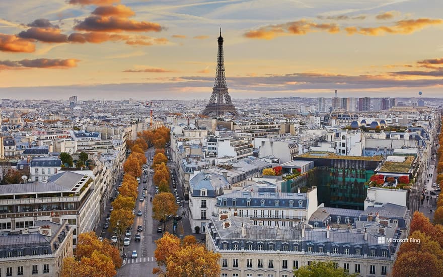 Paris in the colors of autumn